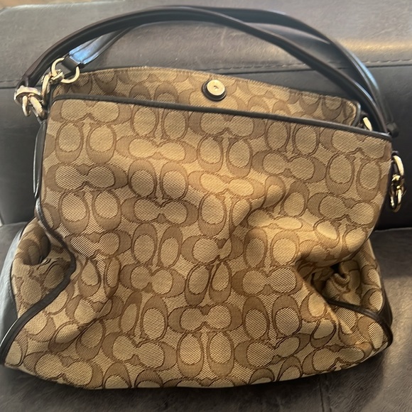 Coach Handbag - Picture 2 of 9